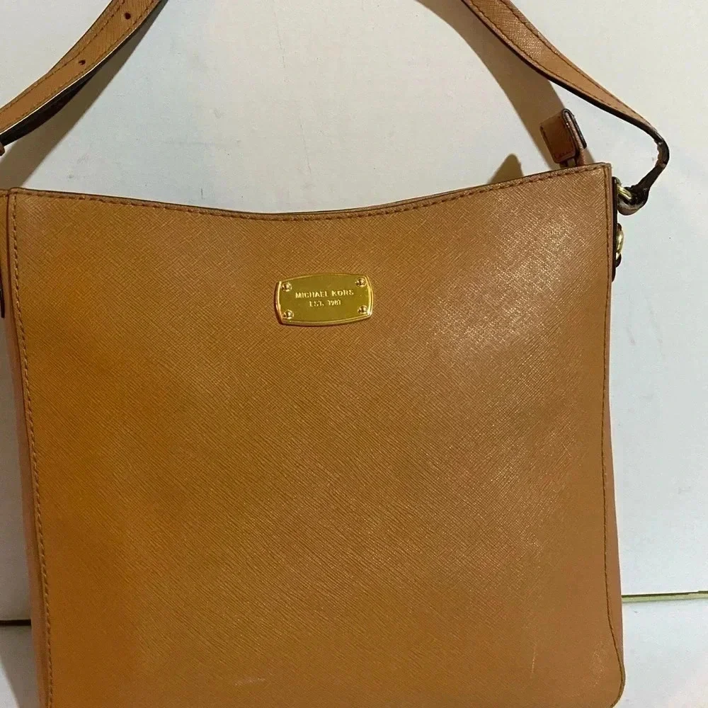 Michael kors brown saffiano leather satchel handbag